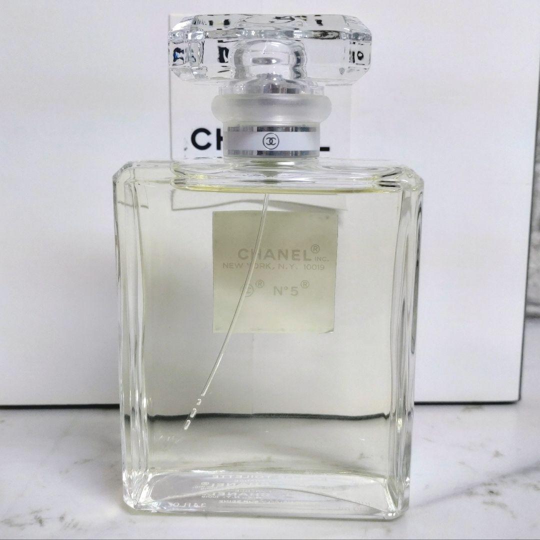 CHANEL No5 L’EAU シャネルロー オードトワレシアターコフレ限定品
