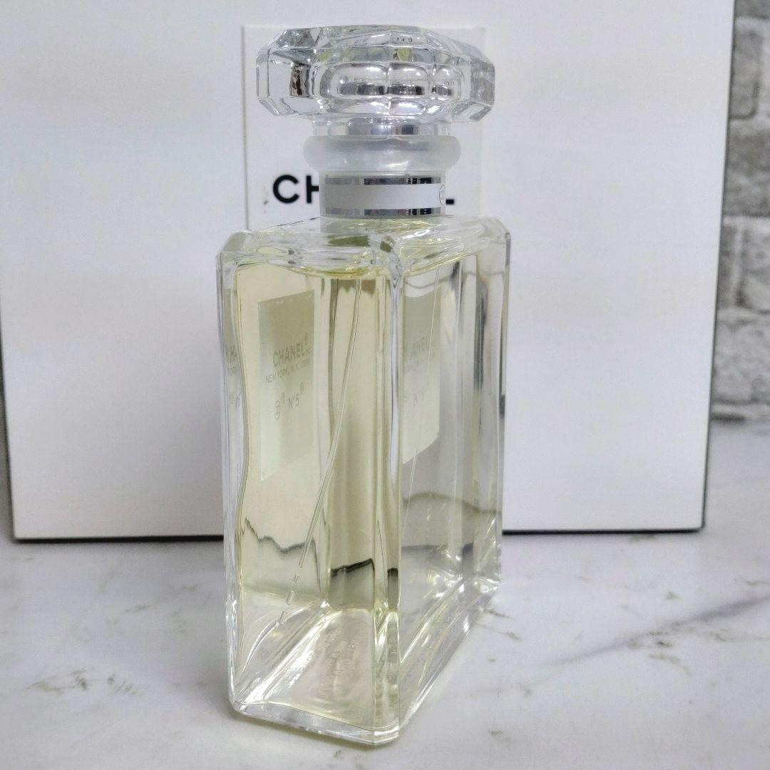 CHANEL No5 L’EAU シャネルロー オードトワレシアターコフレ限定品