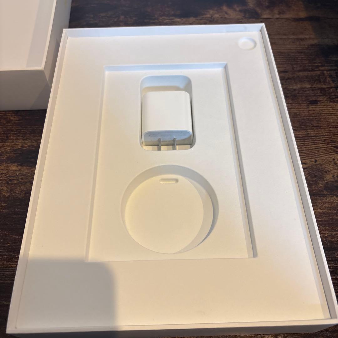 Apple iPad 代10世代 Wi-Fiモデル　64GB