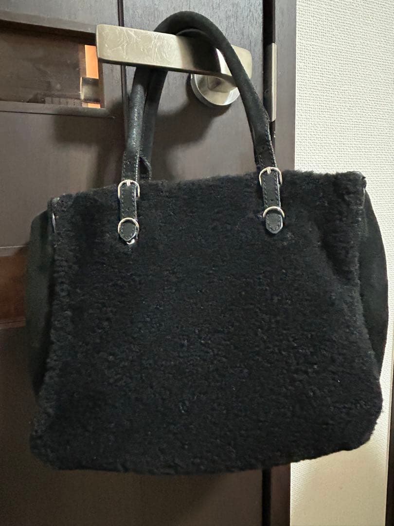 BALENCIAGA ミニペーパームートンです^_^