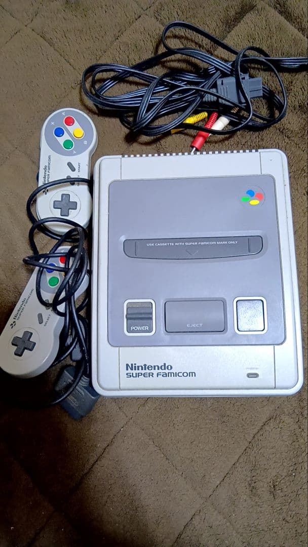 DSiLL・DSi・3DSLL本体＋DSソフト23本＋スーファミ動作済