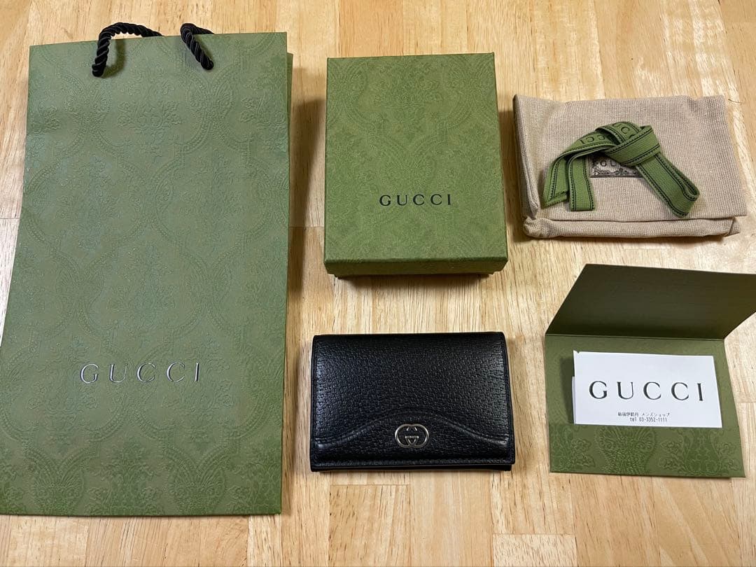 値段交渉可　GUCCI 二つ折り財布 ケース