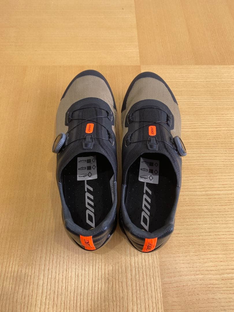 DMTビンディングシューズ　KM4 ブラック/ブロンズ