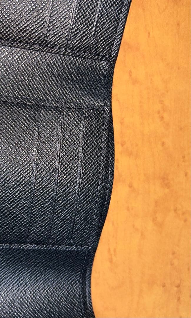 LOUIS VUITTON ポルトフォイユ ヴィクトリーヌ M81557 新品