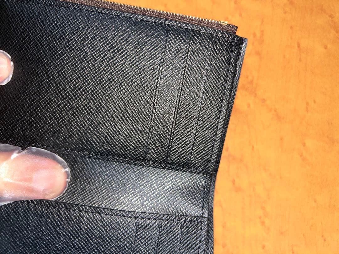 LOUIS VUITTON ポルトフォイユ ヴィクトリーヌ M81557 新品