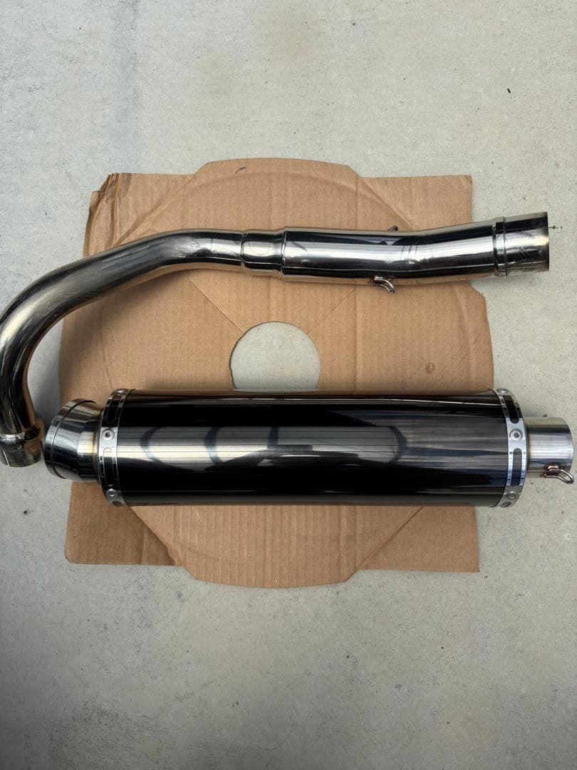 ホーネット250　マフラー