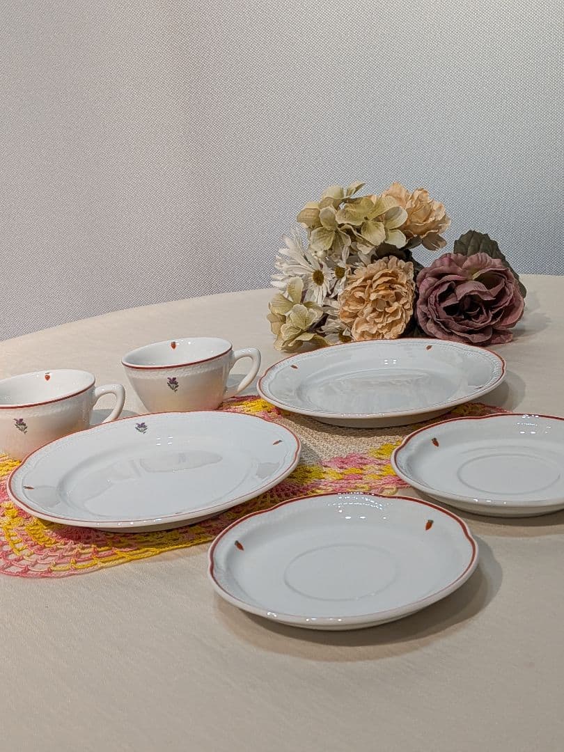 リチャードジノリ　カップ＆ソーサー　プレート　トリオ　いちご　ストロベリー　希少