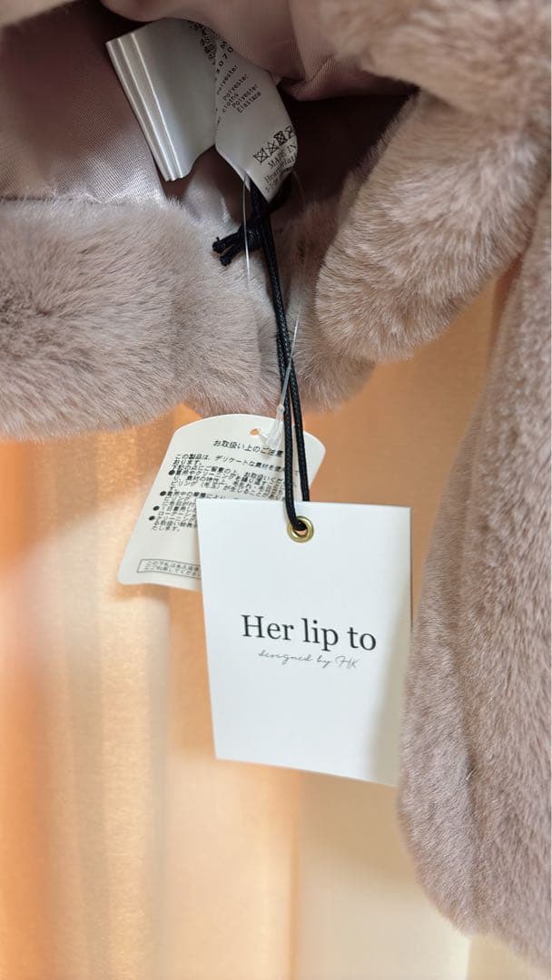 Winter Love Faux Fur Coat ※新品未使用タグ付き