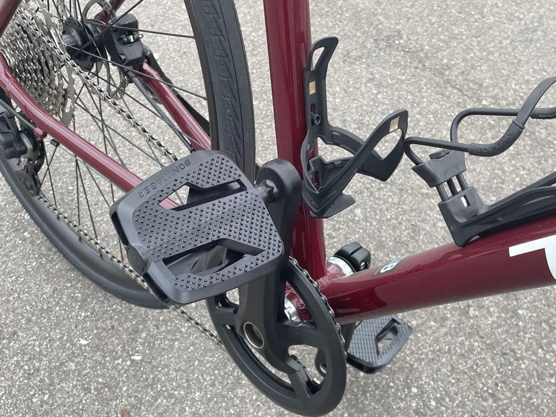 送料無料　トレックFX3 TREK