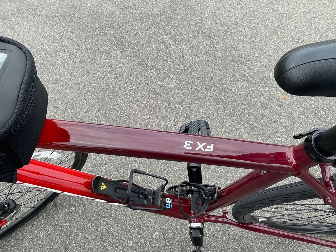 送料無料　トレックFX3 TREK