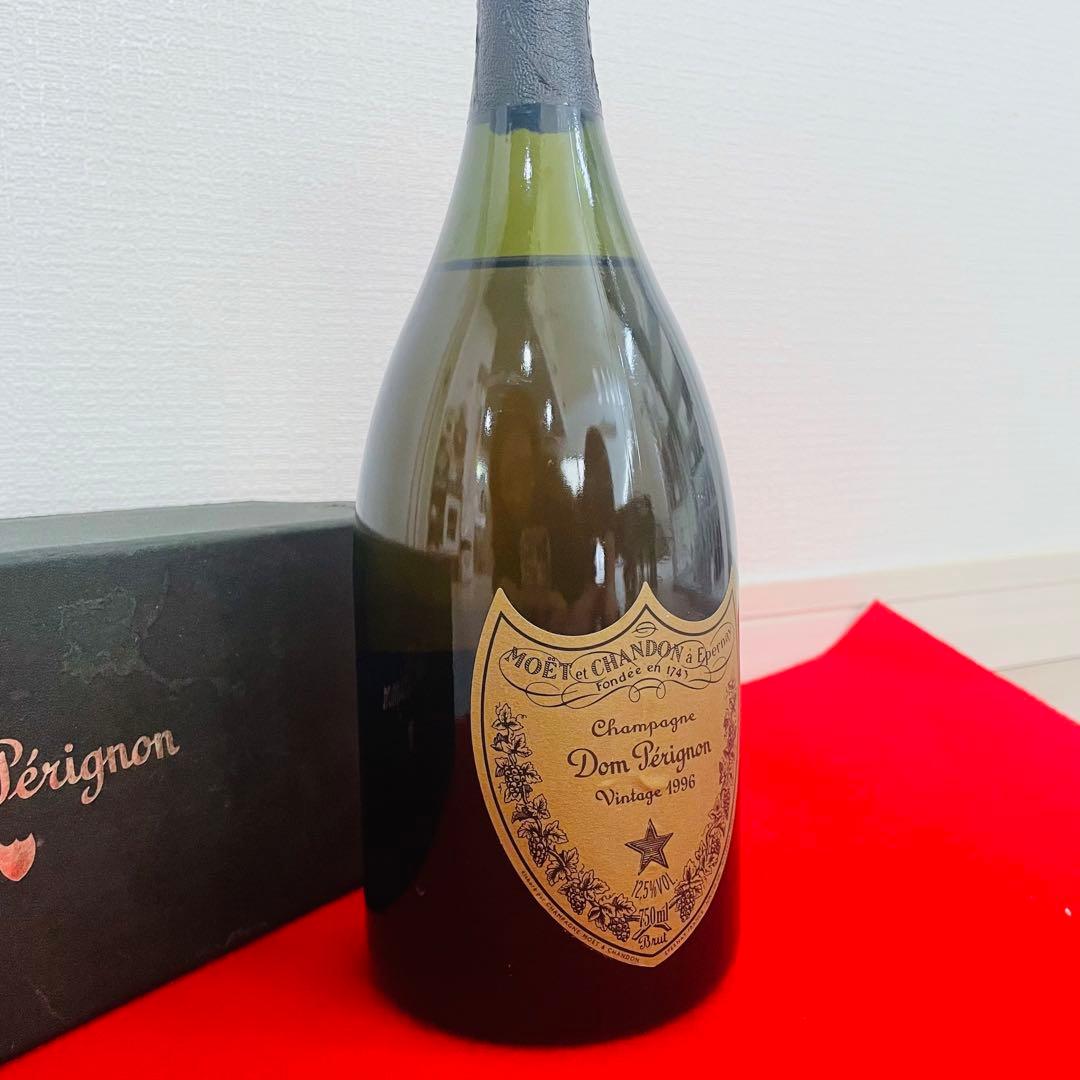 ドンペリニオン1996(箱付き)