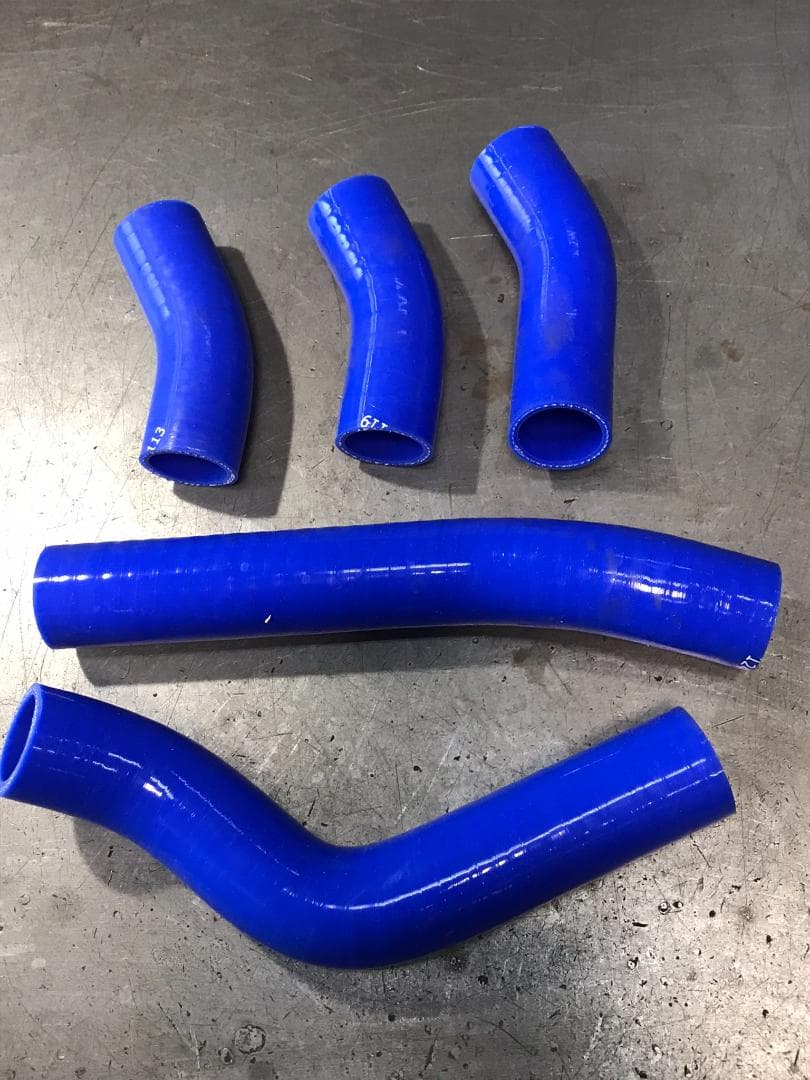 Gpz900R ラジエターシリコンホース　ホースパンド付き