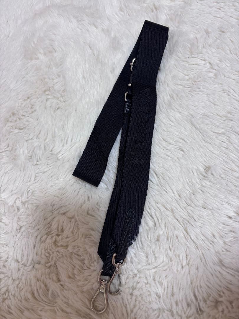 PRADA iPhone15Plus ケース