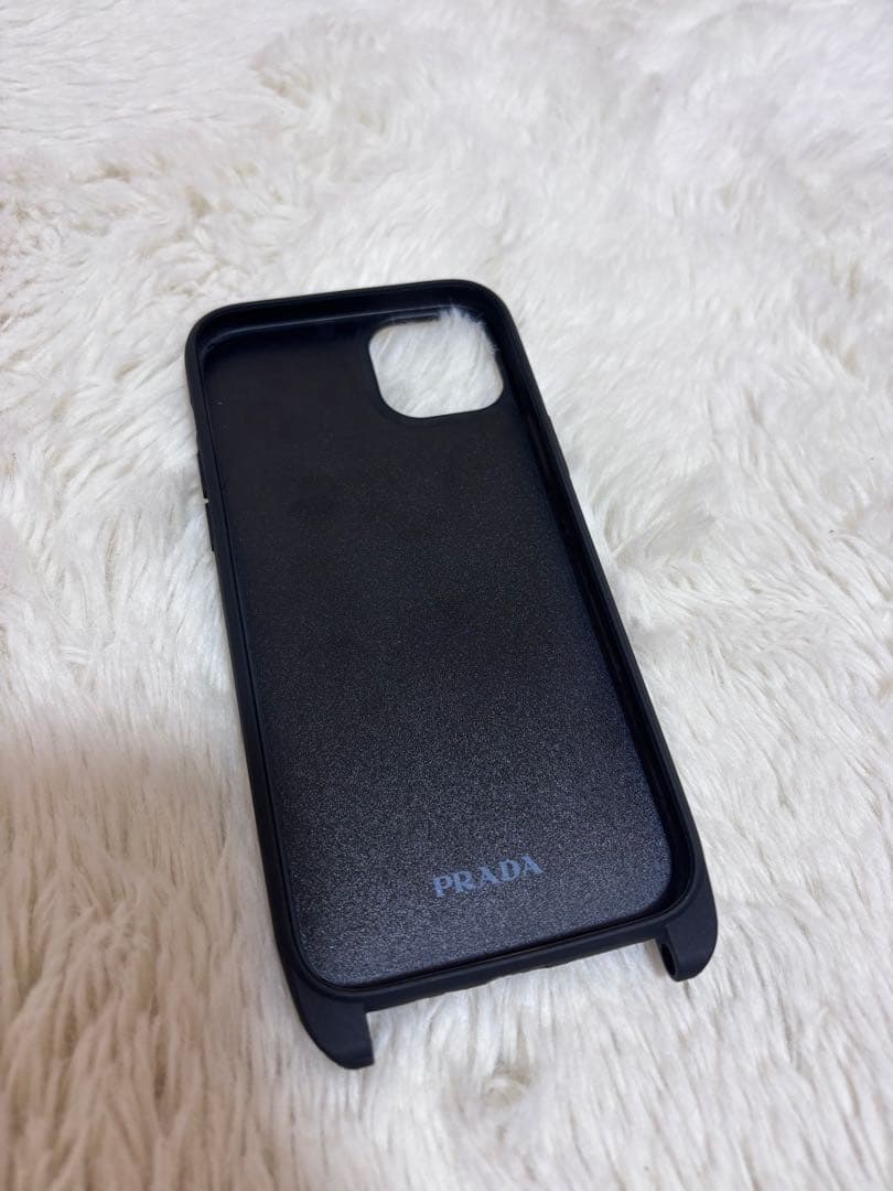 PRADA iPhone15Plus ケース