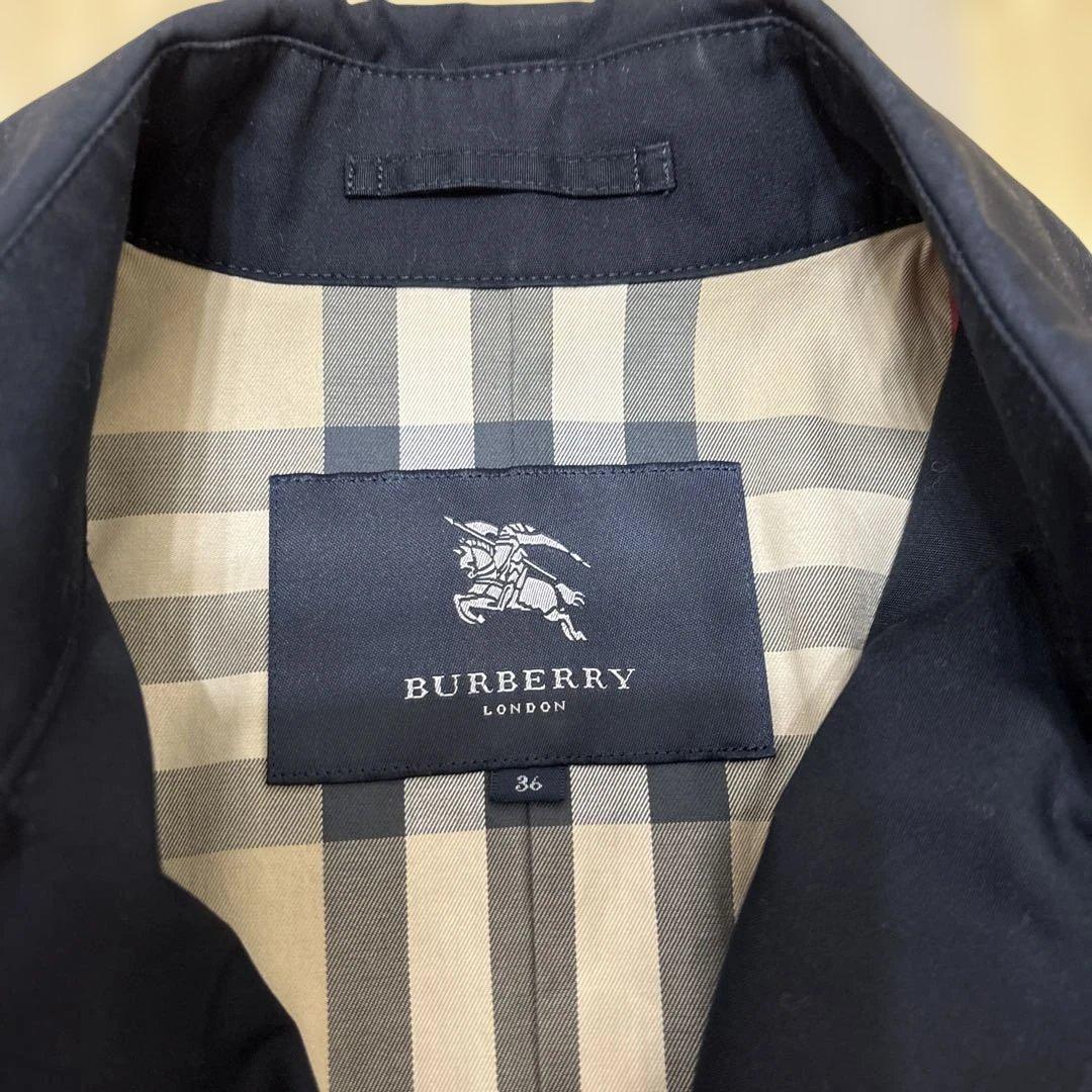 BURBERRYネイビー トレンチコート ダブルブレスト