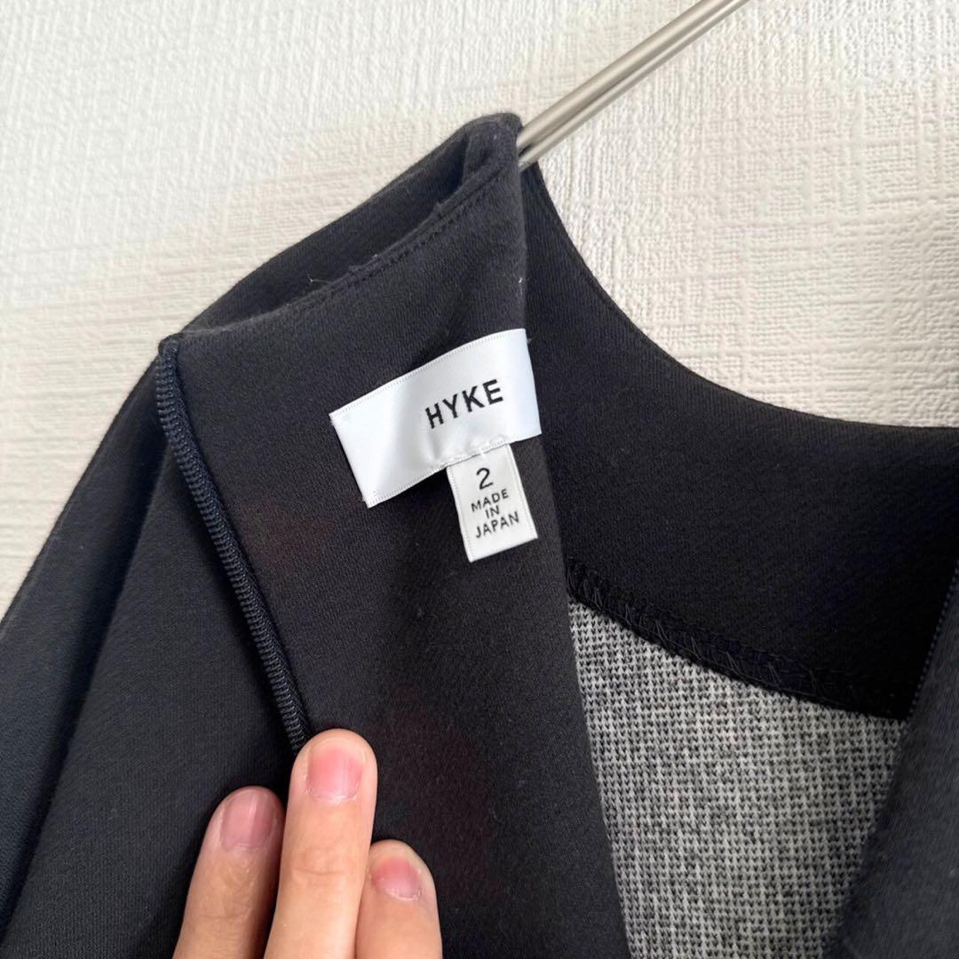 HYKE 近年 サイドジップワンピースドレス ハイク ブラック