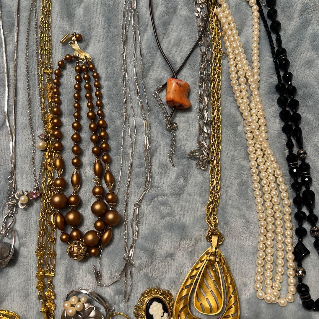 タイムセール中【遺品整理・まとめ売り】アクセサリー ジュエリー ネックレス 2