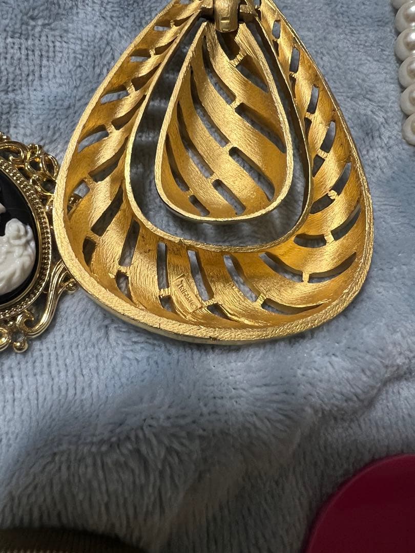 タイムセール中【遺品整理・まとめ売り】アクセサリー ジュエリー ネックレス 2