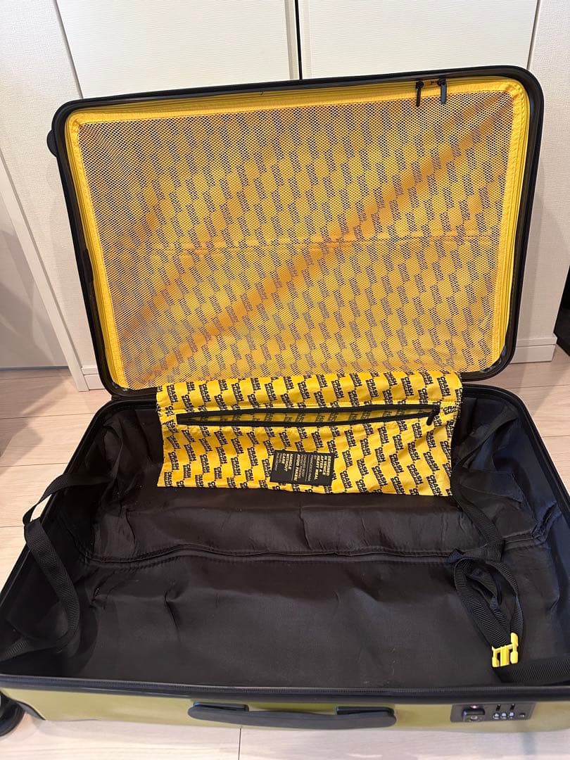 CRASH BAGGAGE クラッシュバゲージ　キャリーケース　Lサイズ