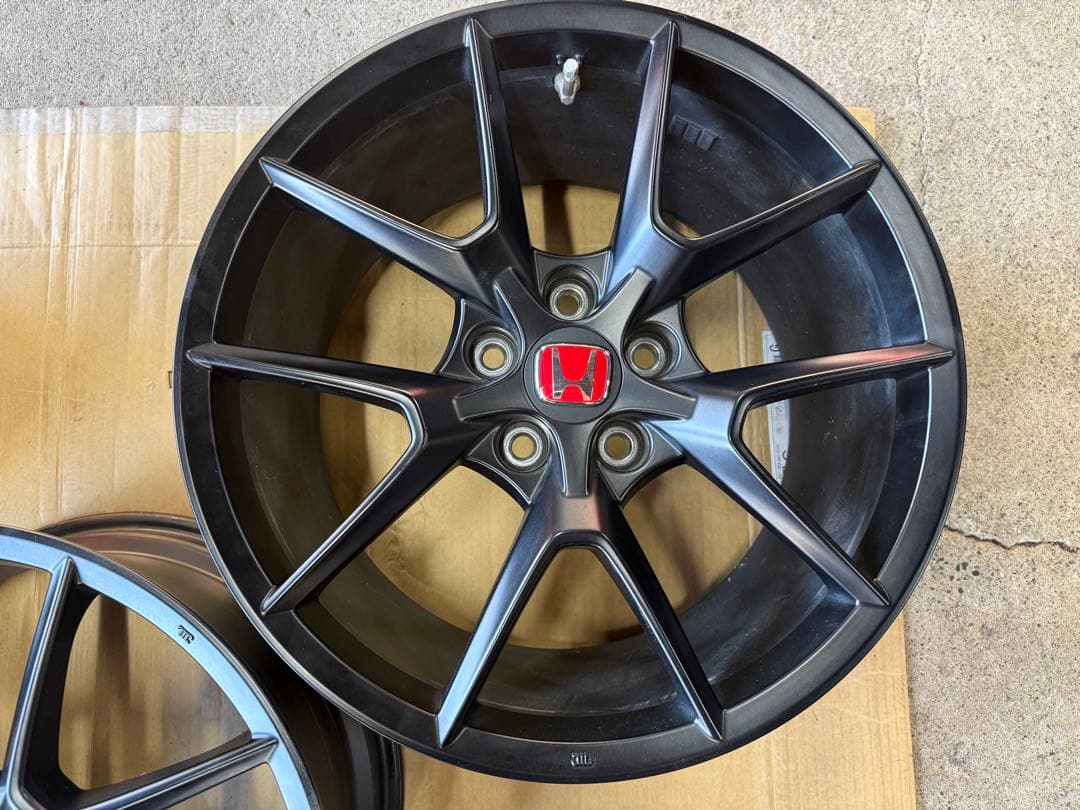 ホンダ シビック タイプR FL5 純正 19/9.5j +60/120 FK8