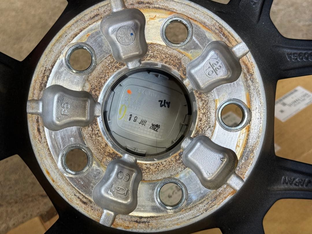 ホンダ シビック タイプR FL5 純正 19/9.5j +60/120 FK8