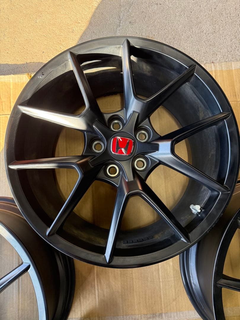 ホンダ シビック タイプR FL5 純正 19/9.5j +60/120 FK8