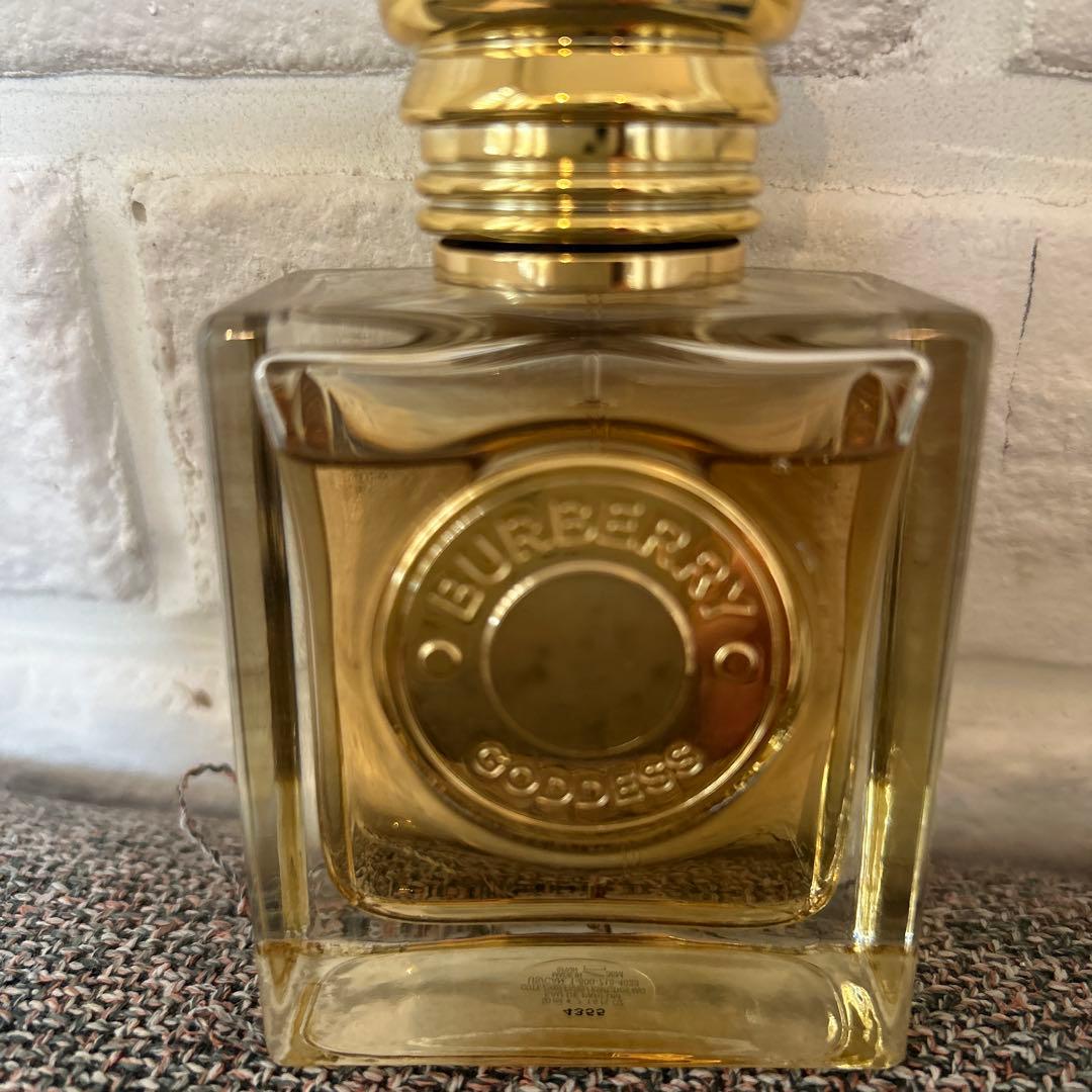 BURBERRY GODDESS パルファム 50ml