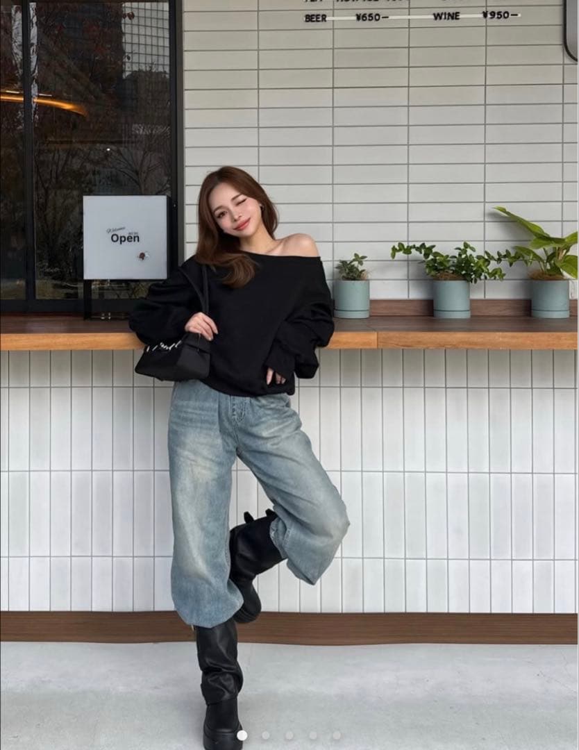 THE TOE Opern Off-shoulder Sweat ブラックM