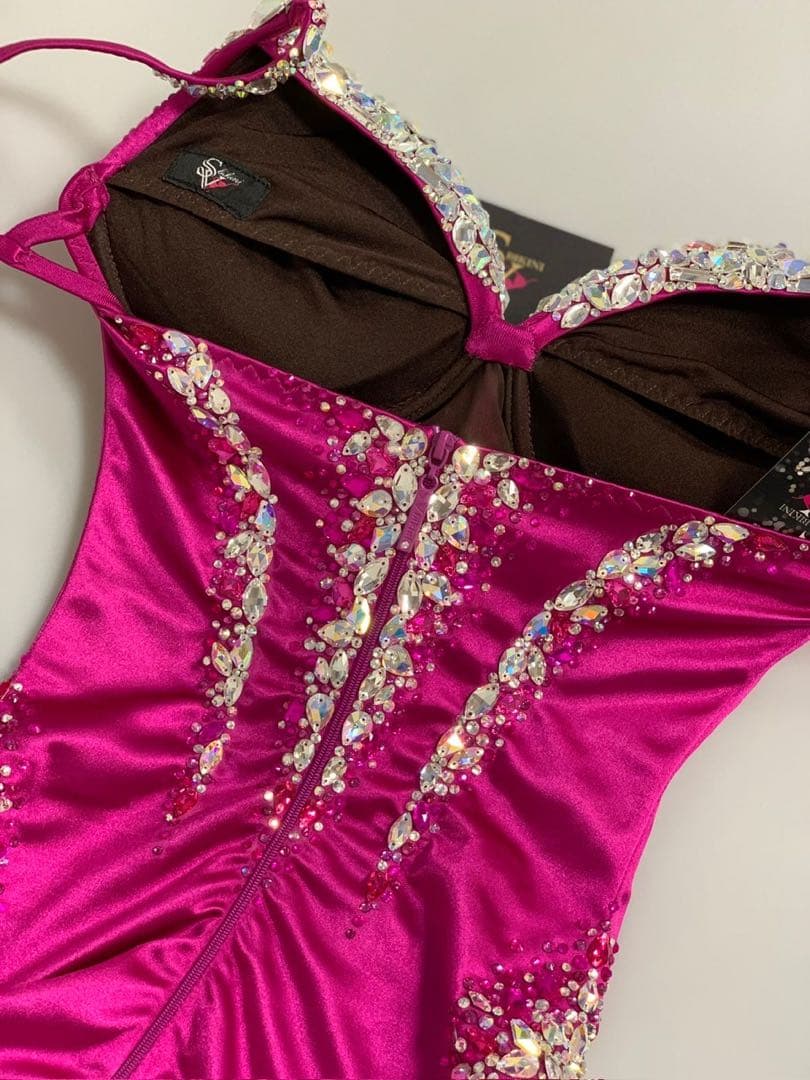 【Oht さま専用】JBBFフィットモデル　モノキニ　新品、試着のみ