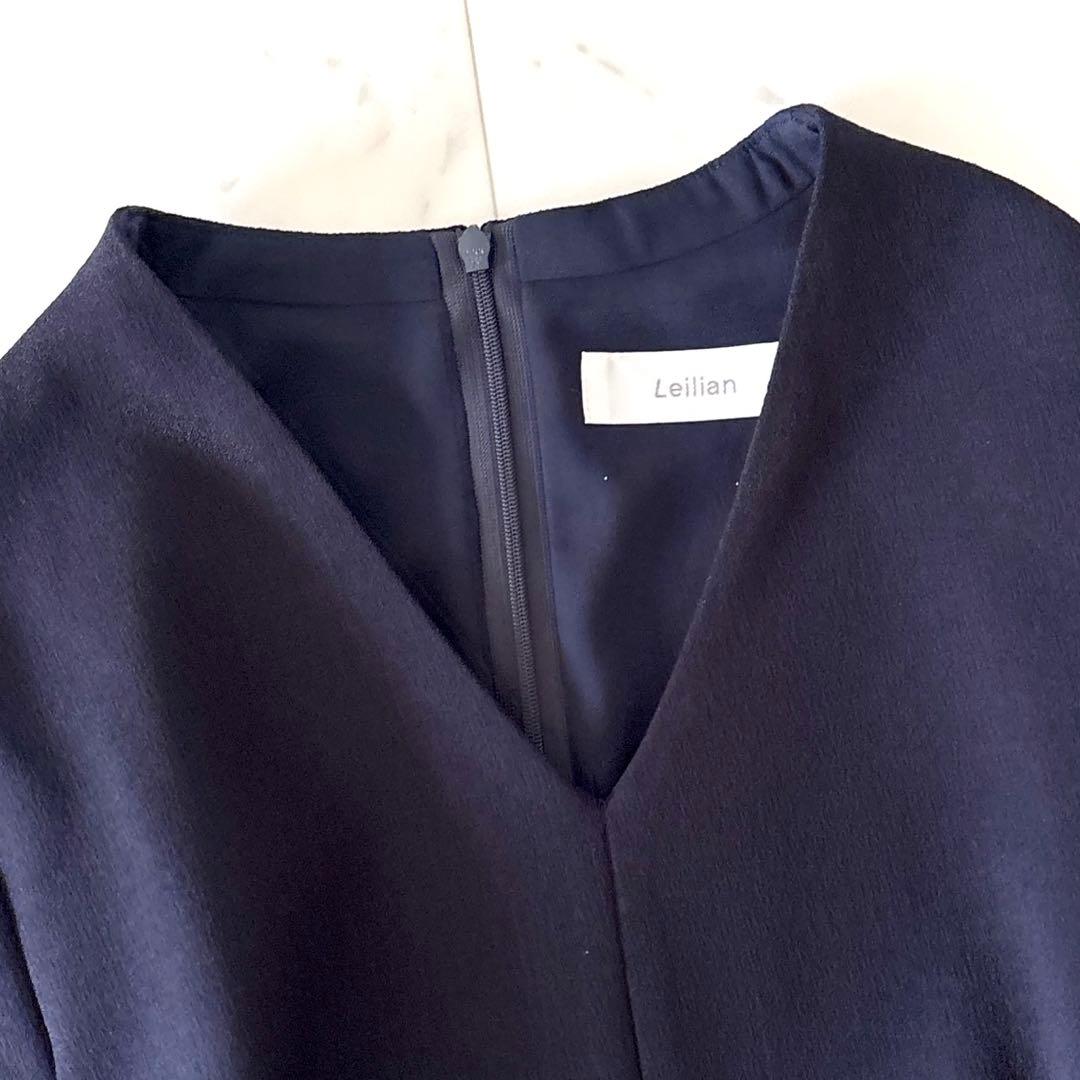 極美品 レリアン leilian Vネック フレアワンピース 七分袖 ネイビー