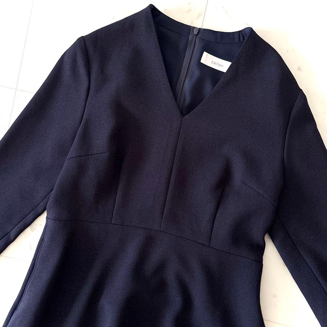 極美品 レリアン leilian Vネック フレアワンピース 七分袖 ネイビー