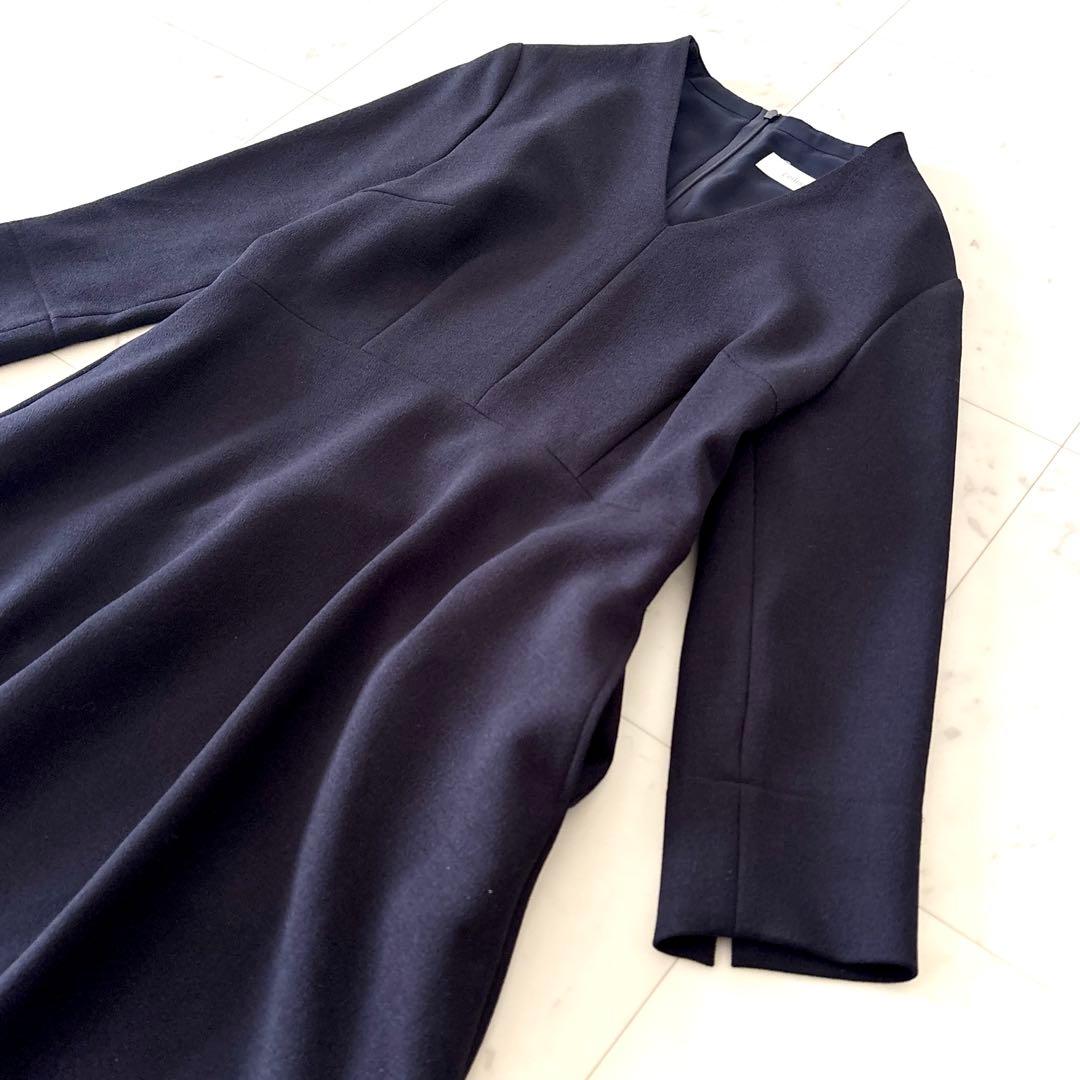 極美品 レリアン leilian Vネック フレアワンピース 七分袖 ネイビー