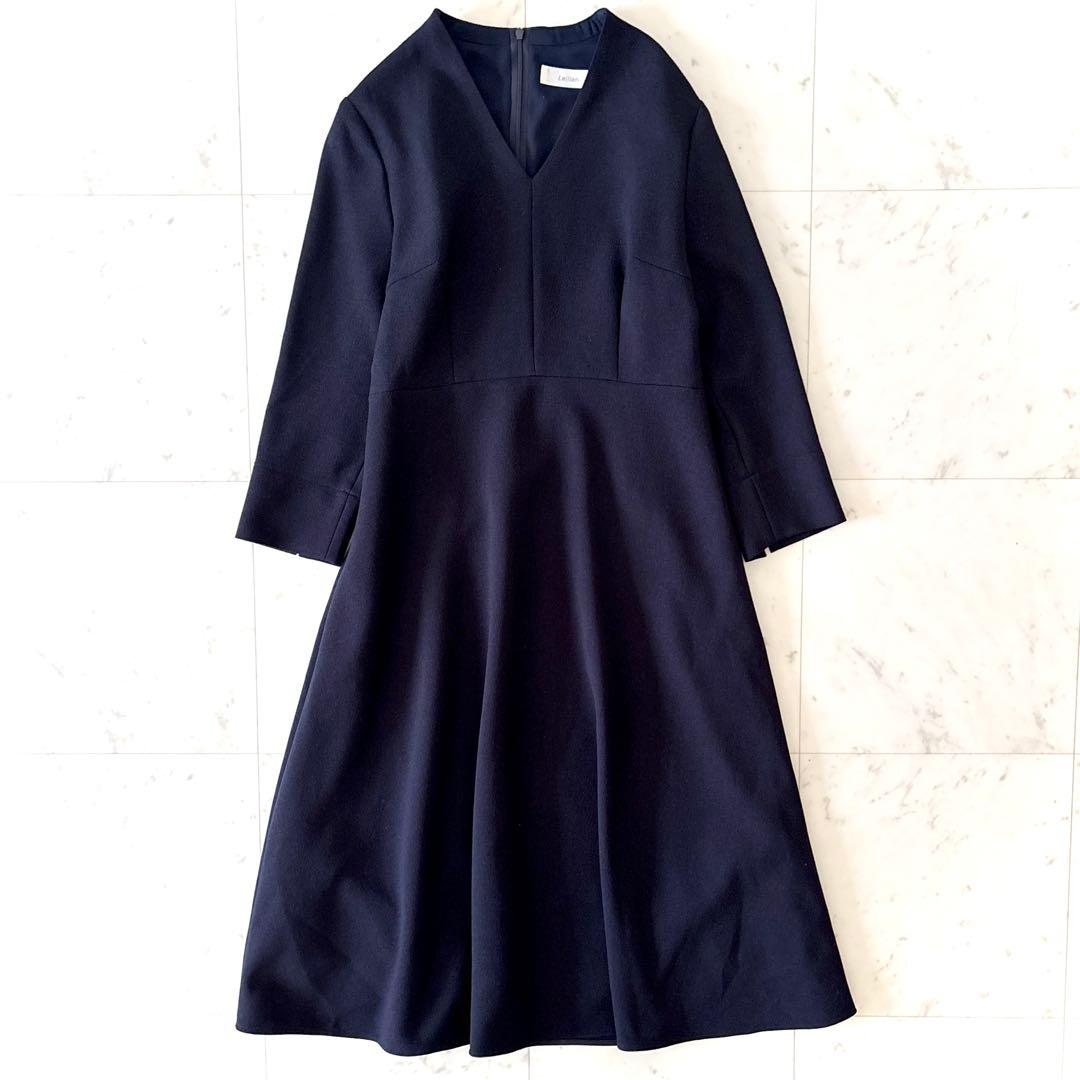 極美品 レリアン leilian Vネック フレアワンピース 七分袖 ネイビー