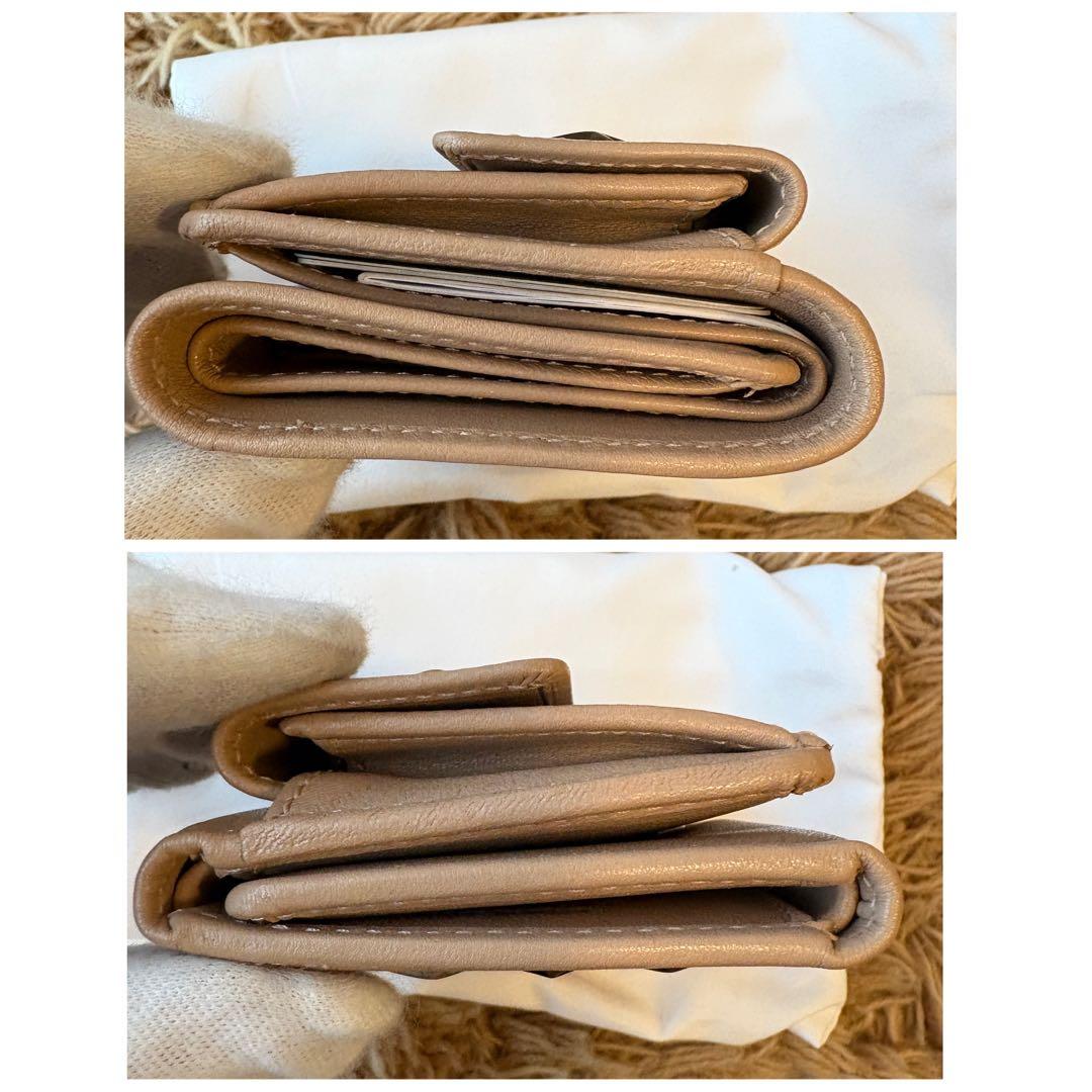 【未使用】JIMMY CHOO ジミーチュウ 三つ折り財布 スタッズ レディース