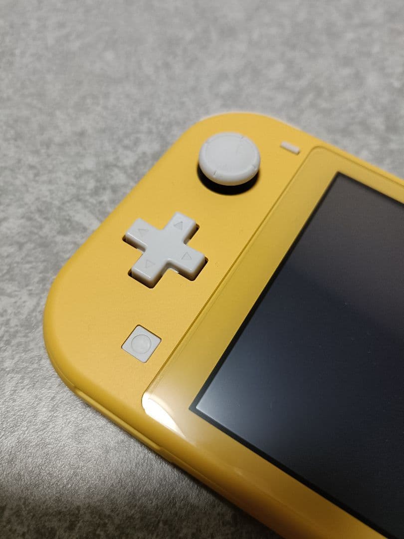 【専用ケース付】Nintendo Switch Lite イエロー