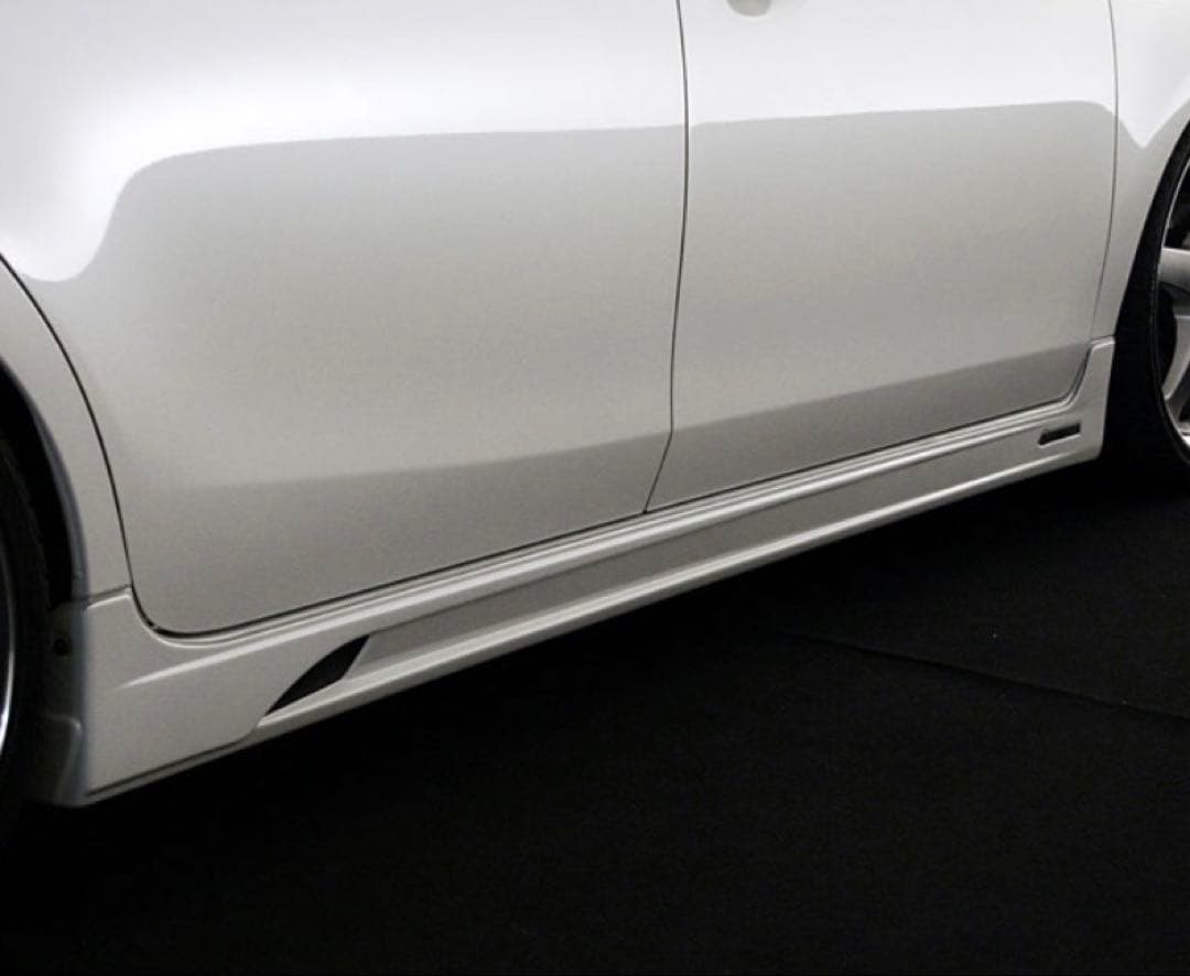 生産終了品 レア プリウス α ケンスタイル サイド ステップ エアロ 左右