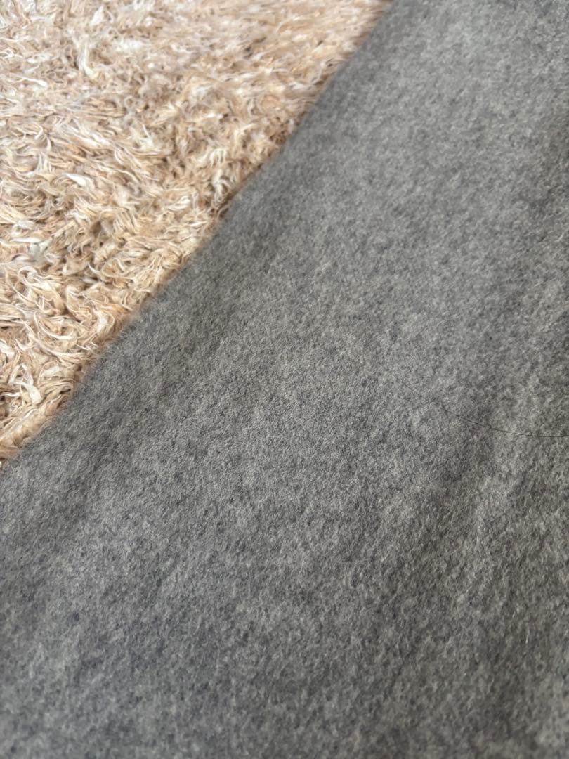 ジョンストンズ　カシミヤ100% 大判ストール　グレー