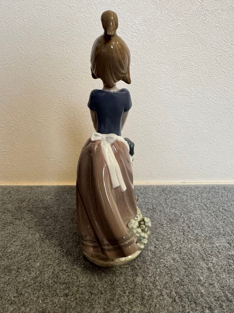 リヤドロ　lladro 仔犬たちのお散歩