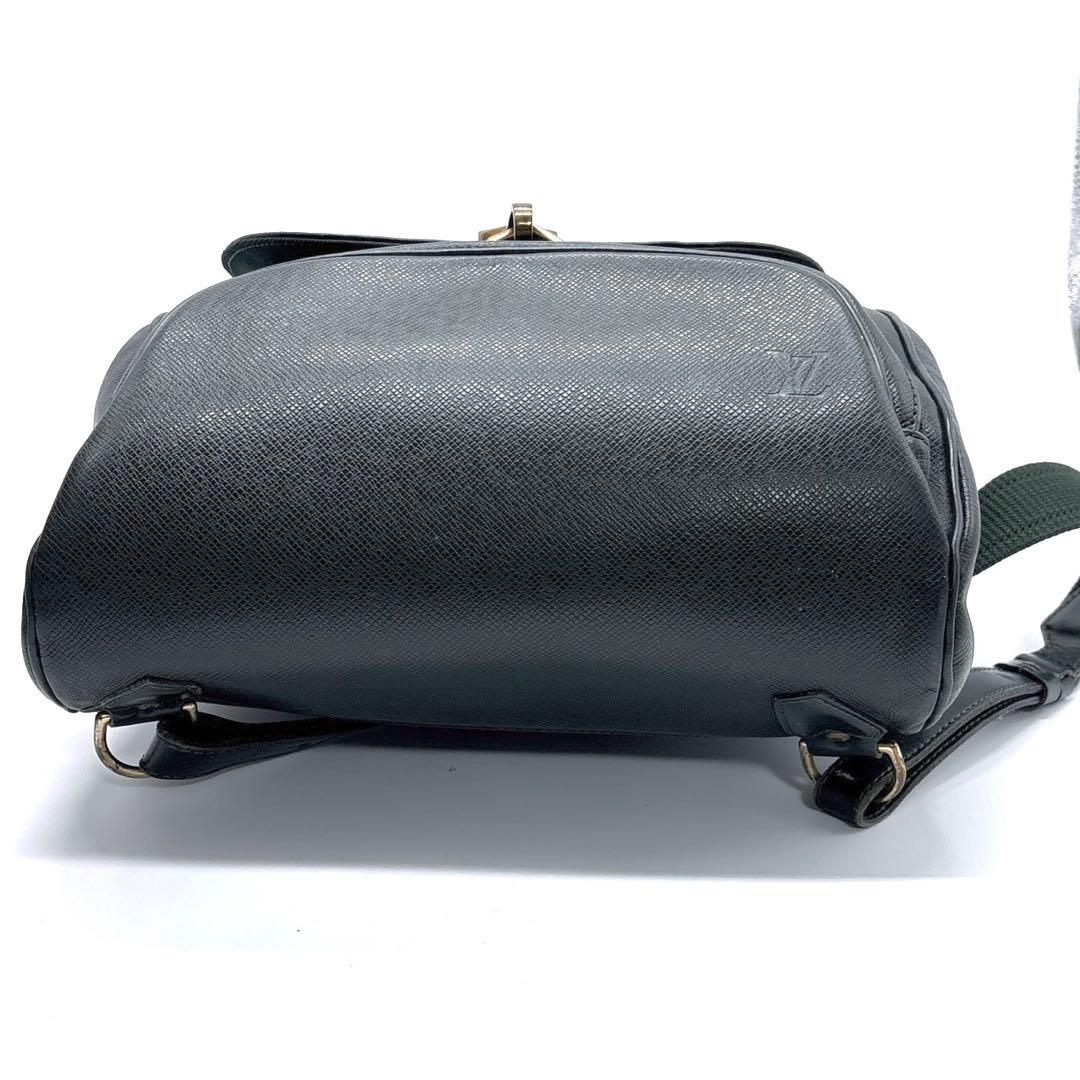 ルイヴィトン　タイガ カシアー エピセア リュック25050201