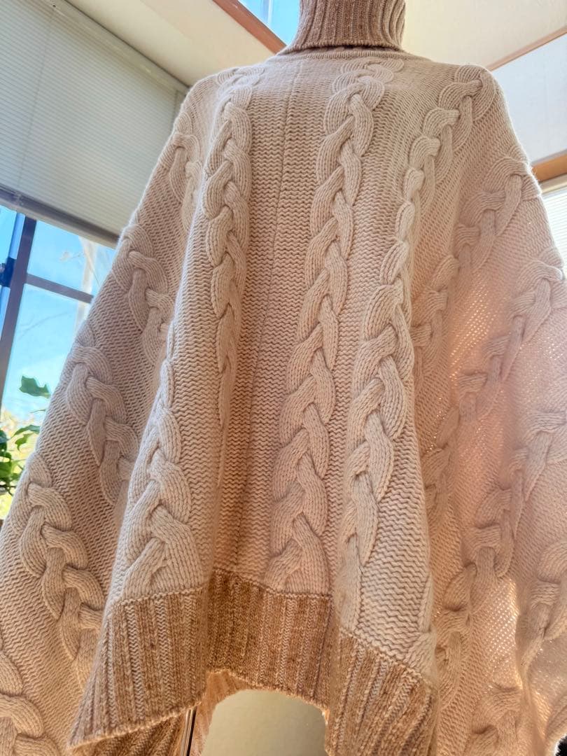 希少・美品　ジョンストンズ　オブ　エルガン ニット ポンチョ　カシミヤ100%