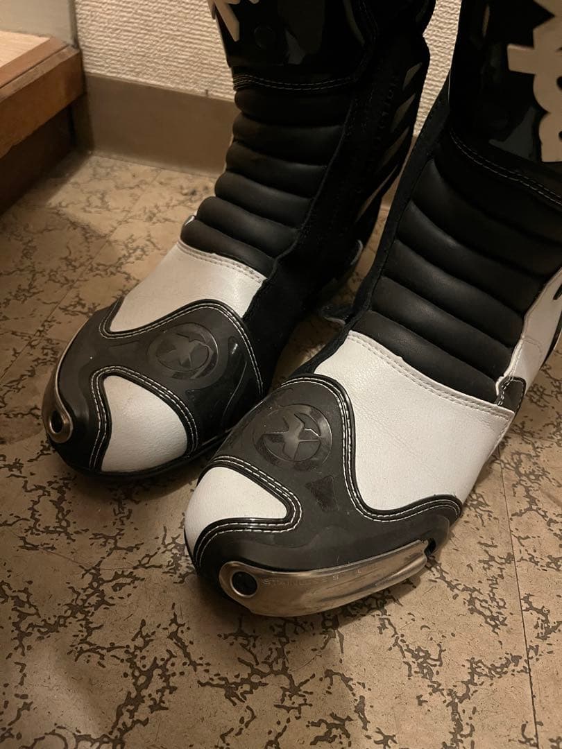 XPD バイク用ブーツ 白/黒