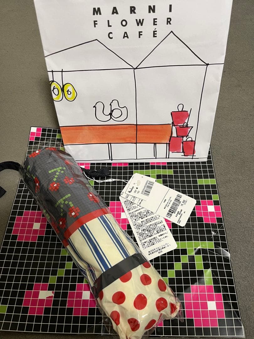 マルニ　折りたたみ傘　チェリー