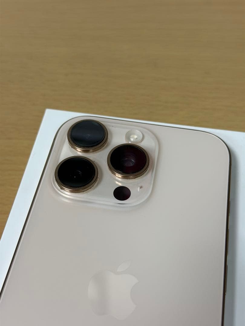 iPhone 16 Pro 256GB デザートチタニウム　SIMフリー