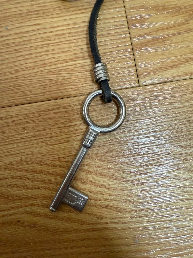 DSQUARED2 ディースクエアード ウォレットチェーン シルバー　ディーゼル