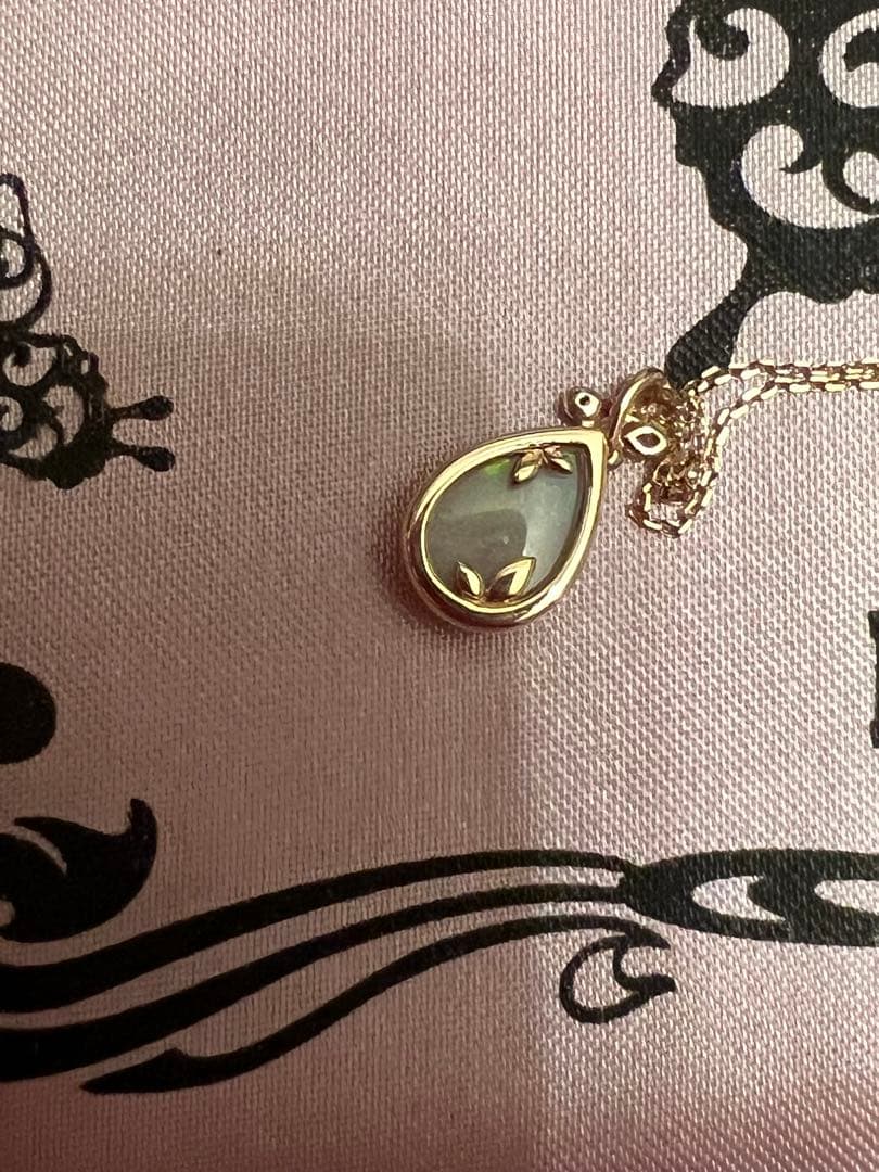 【美品】4°C 10kオパールゴールドネックレス　本日だけのバレンタイン価格