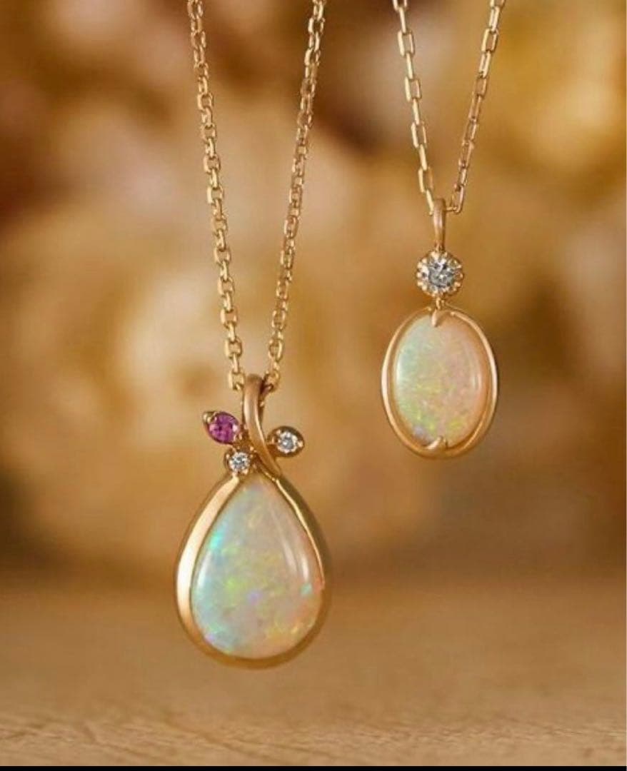 【美品】4°C 10kオパールゴールドネックレス　本日だけのバレンタイン価格