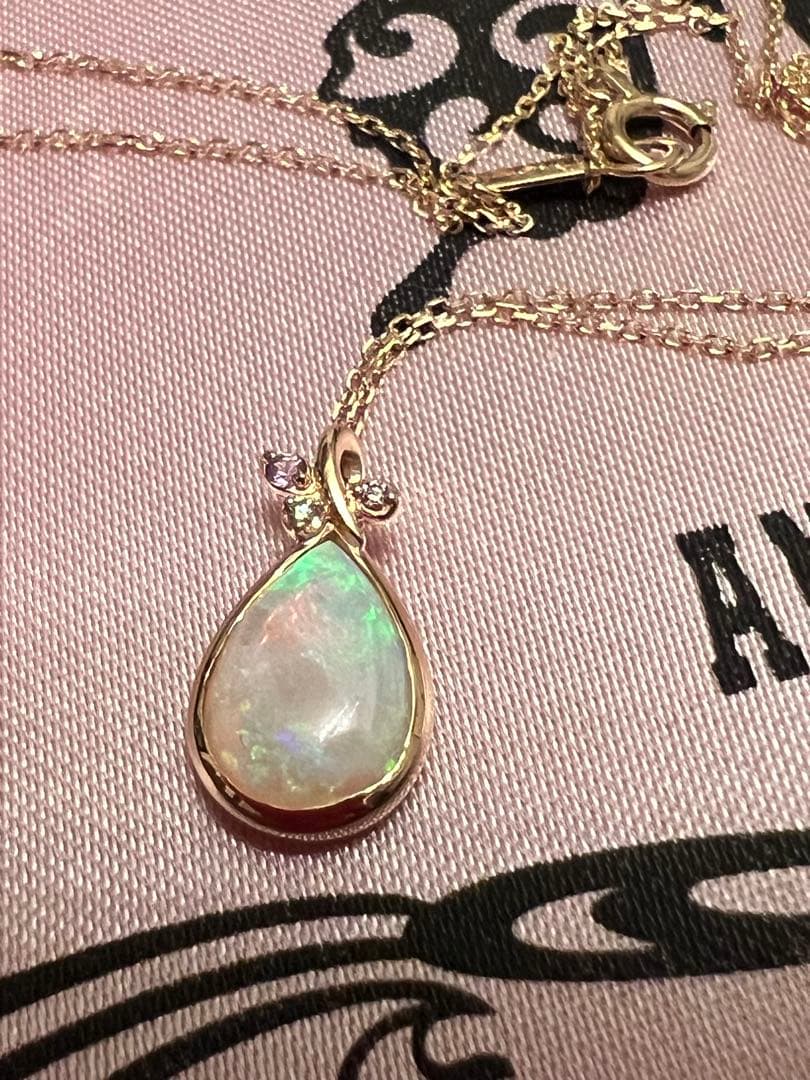 【美品】4°C 10kオパールゴールドネックレス　本日だけのバレンタイン価格