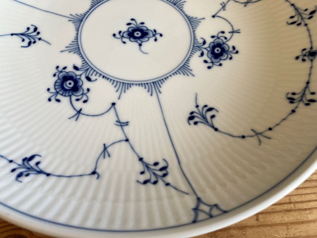 ロイヤルコペンハーゲン　ブルーフルーテッド　25ディーププレート