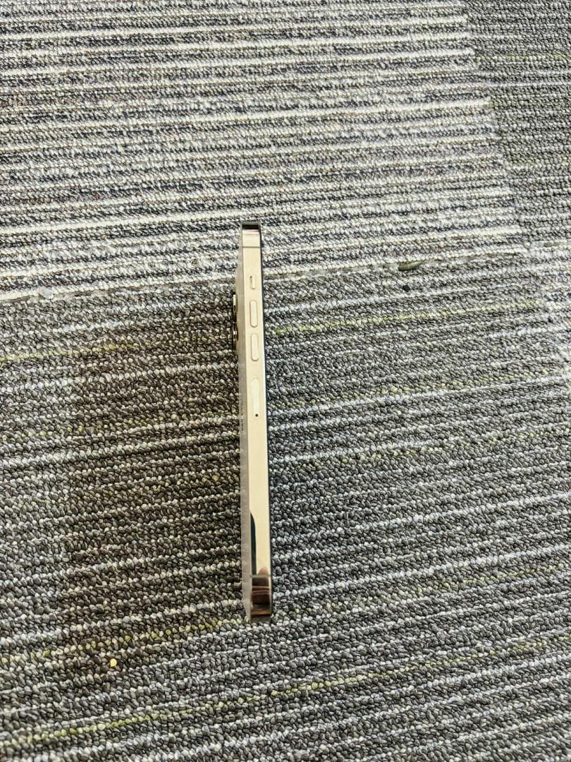 iPhone 13 Pro Max 256 gb ゴールド