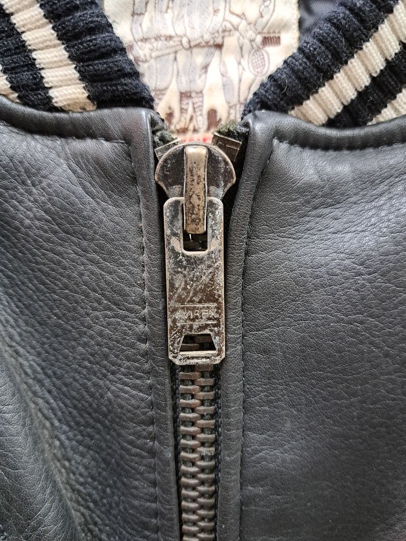 AVIREX アビレックス レザースタジャン 刺繍 ワッペン